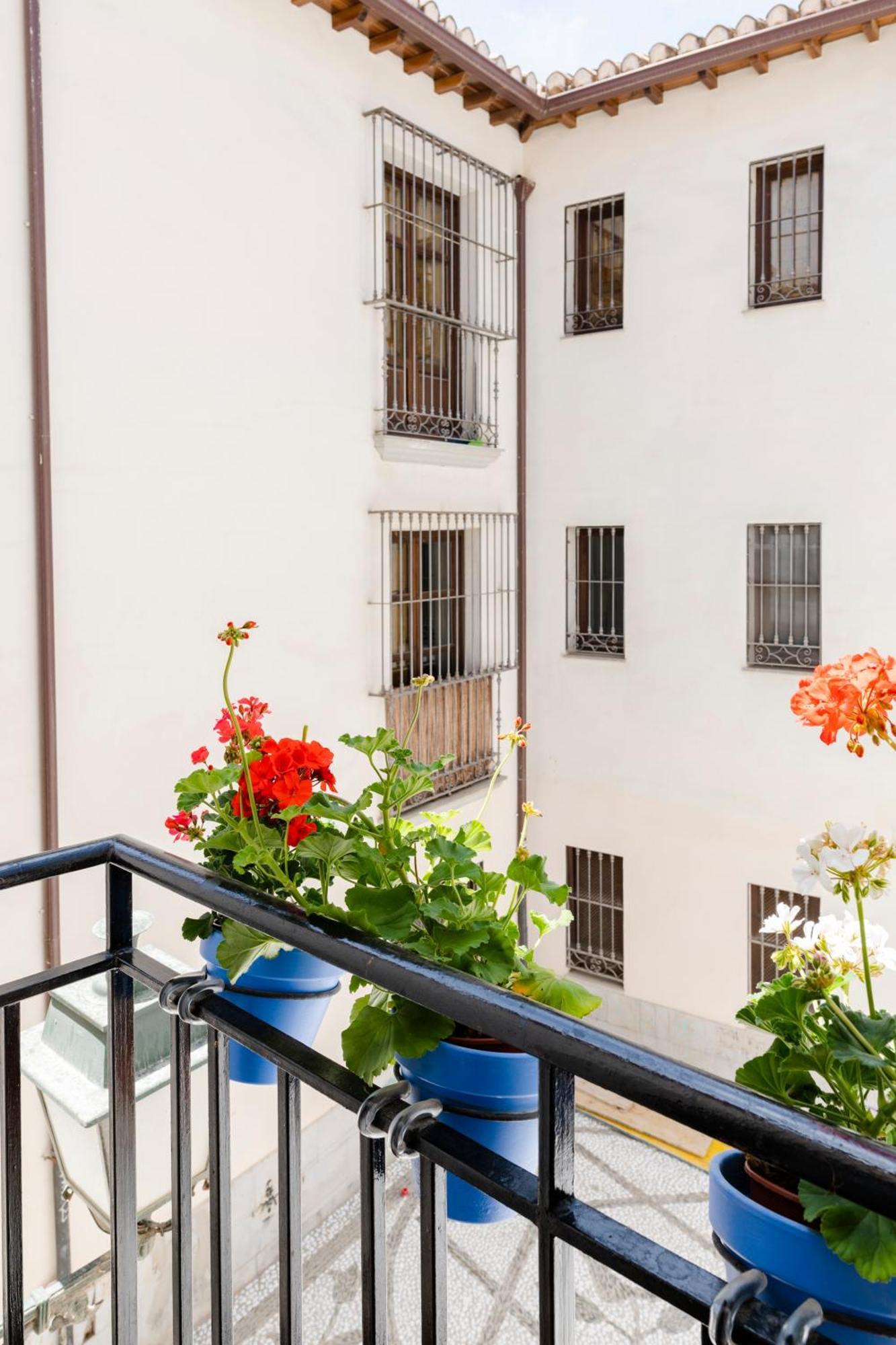 Entre Dos Aguas Apartment Granada Bagian luar foto